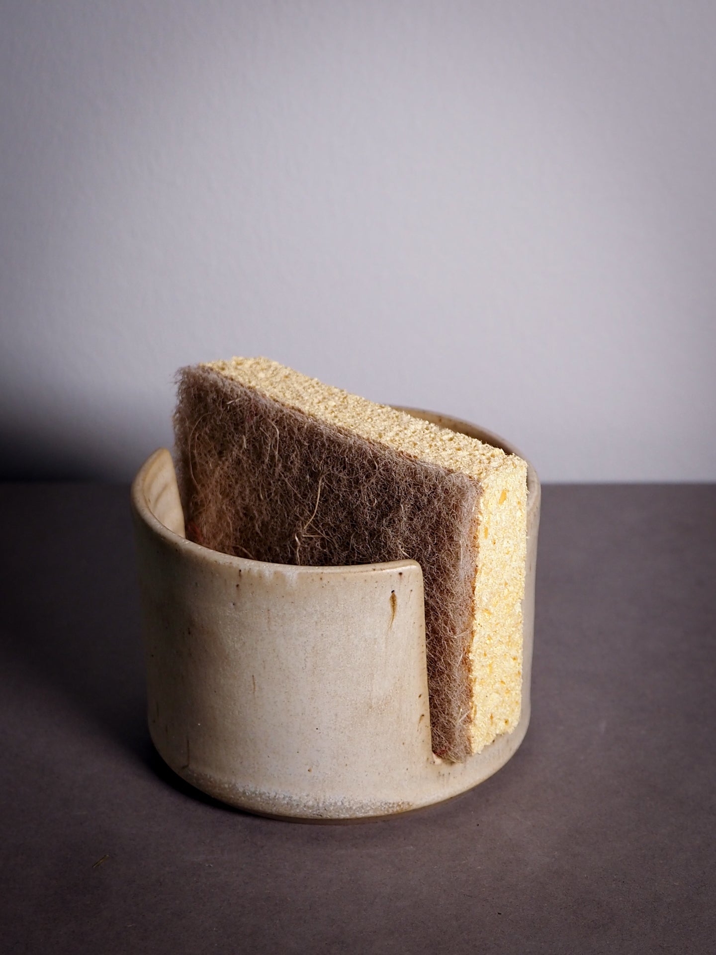 KITCHEN SPONGE HOLDER